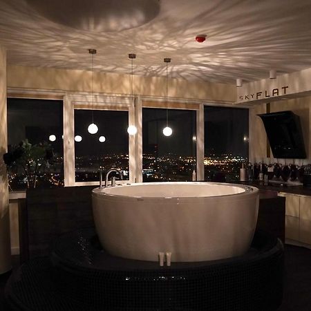 דירות קלייפדה Sky Flat Jacuzzi 27 Floor מראה חיצוני תמונה