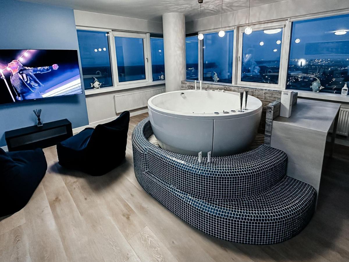 דירות קלייפדה Sky Flat Jacuzzi 27 Floor מראה חיצוני תמונה